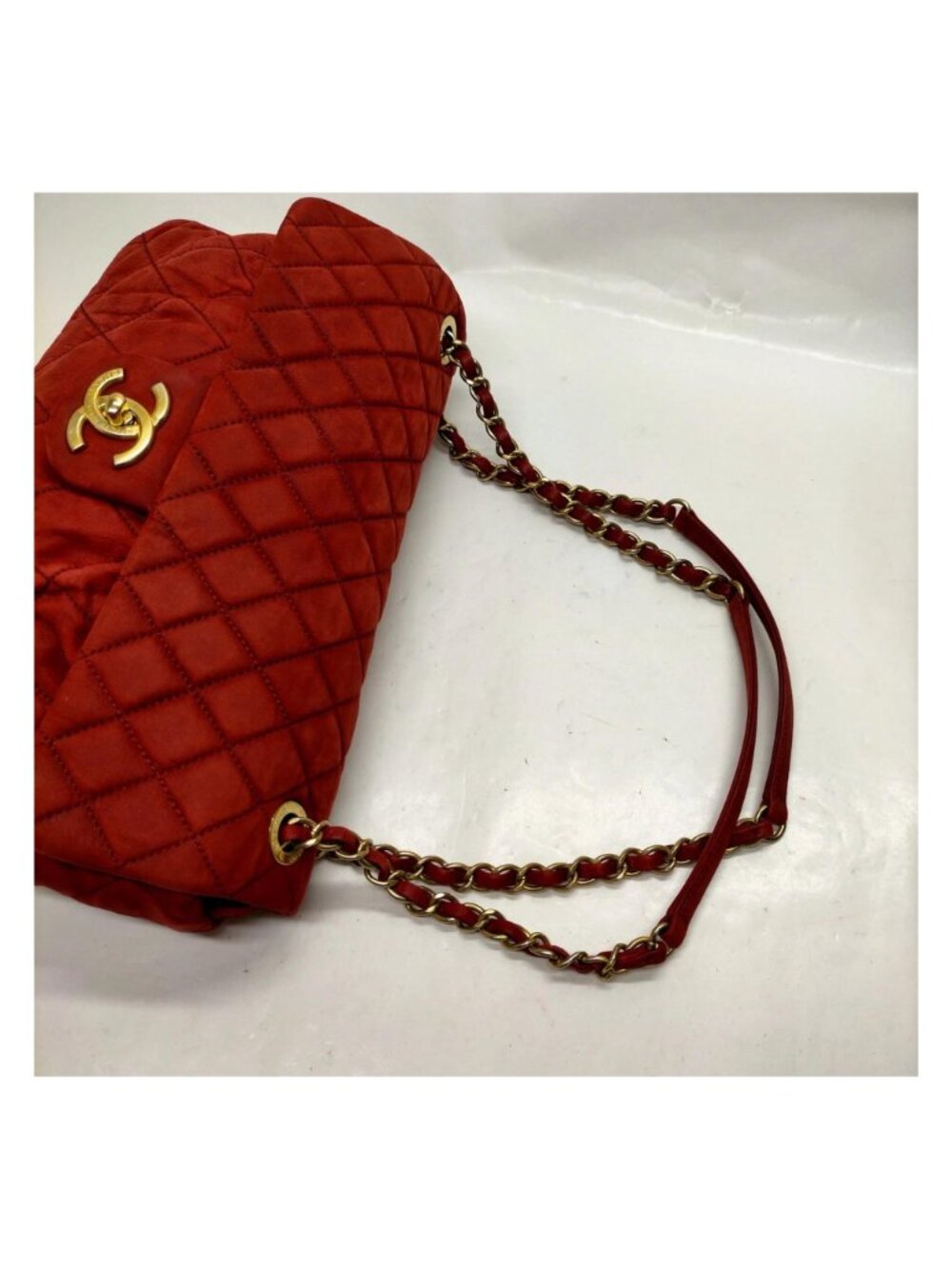 Authentic Chanel Quilted Flap Bag Red Leather Gold Chain Shoulder Bag Luxury - Picture 6 of 16